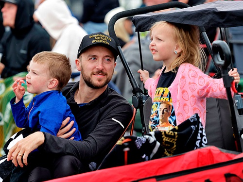 A family enjoys indycar